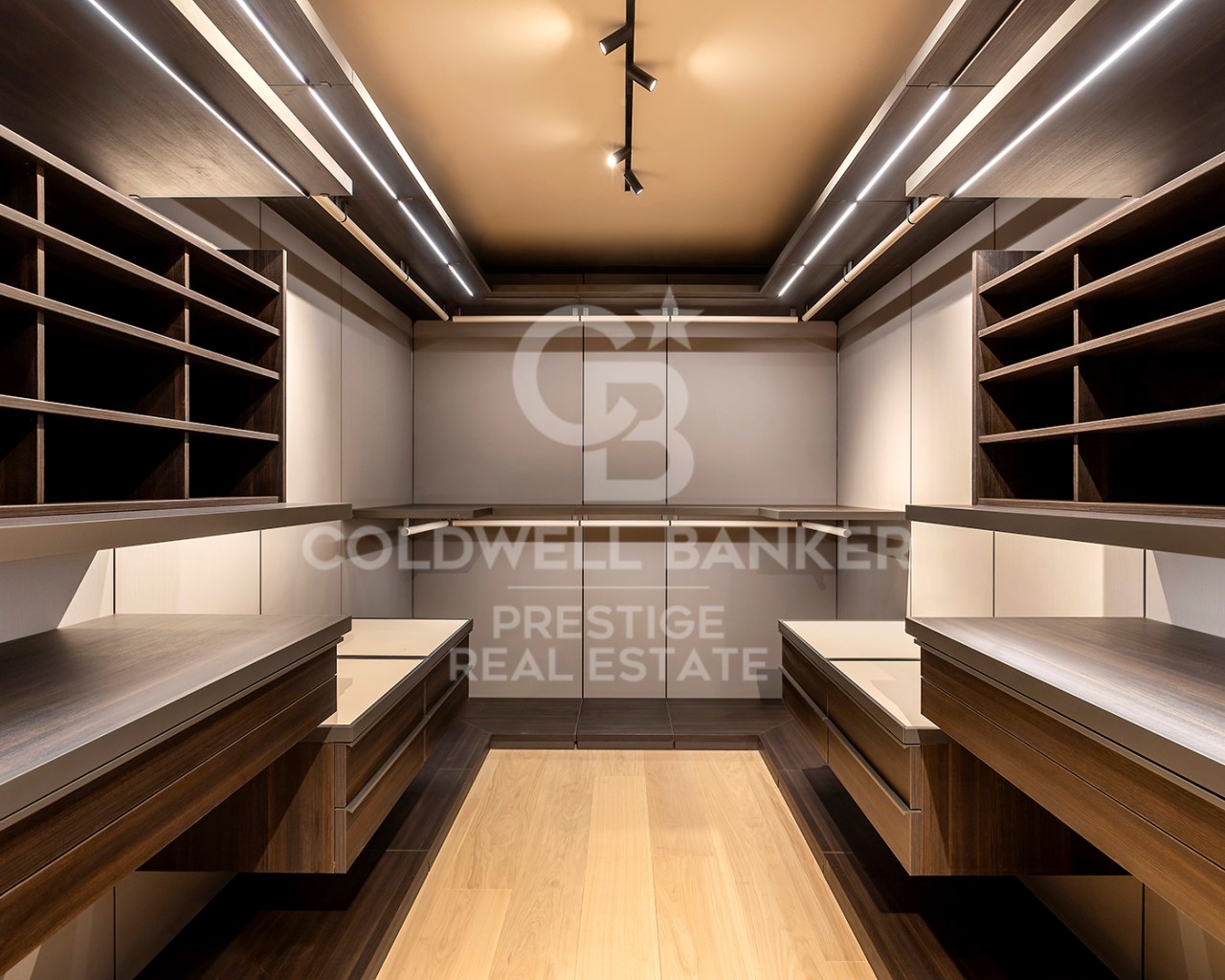 Barcelona, Catalonia, ES, 6 Bedrooms Bedrooms, ,6 BathroomsBathrooms,Residential,For Sale,1691559