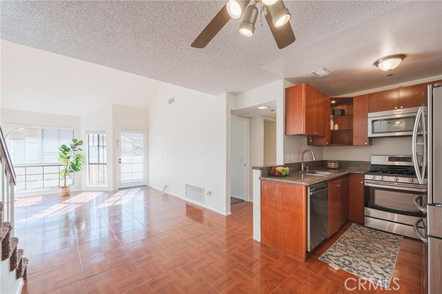 Stanton, California, 90680, United States, 2 Bedrooms Bedrooms, ,2 BathroomsBathrooms,Residential,For Sale,2009733