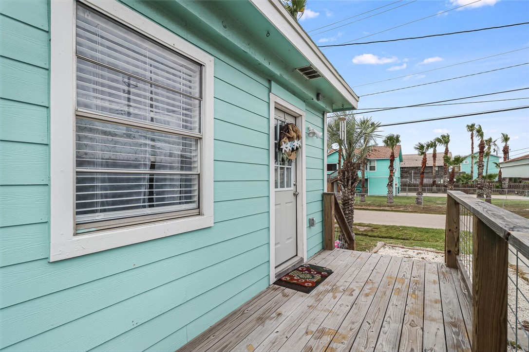 Port Aransas, Texas, 78373, United States, 3 Bedrooms Bedrooms, ,2 BathroomsBathrooms,Residential,For Sale,1877557
