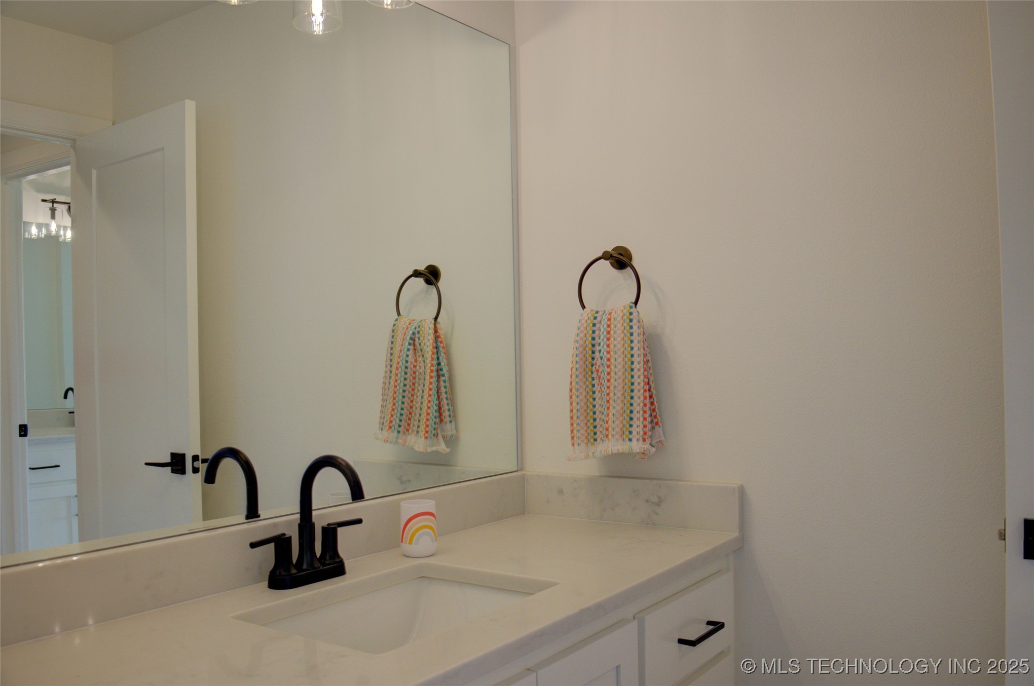 Bixby, Oklahoma, 74008, United States, 4 Bedrooms Bedrooms, ,3 BathroomsBathrooms,Residential,For Sale,1940434