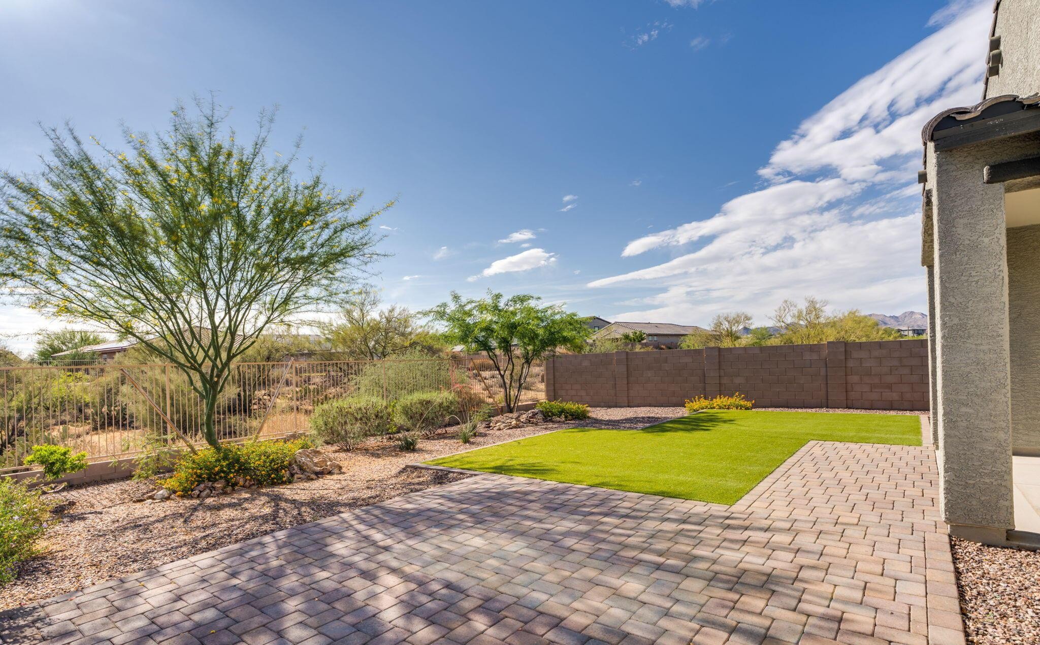 11397 N Baja Place  Oro Valley, AZ - 物件實景