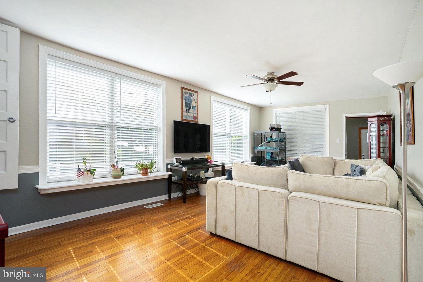 Lafayette Hill, Pennsylvania, 19444, United States, ,Residential,For Sale,1999582