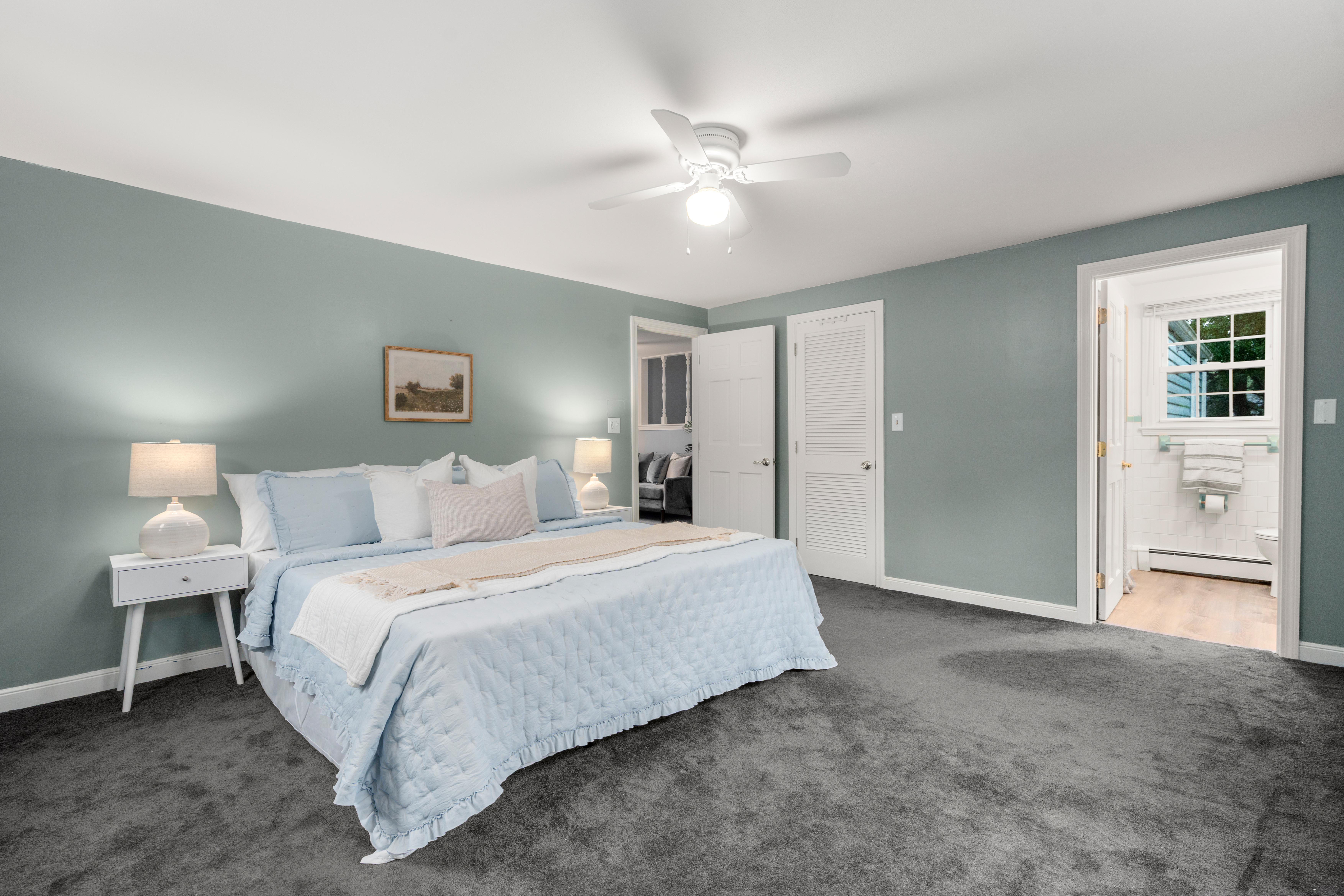  10 Locust Street, Burlington, MA, 01803 - 物件實景