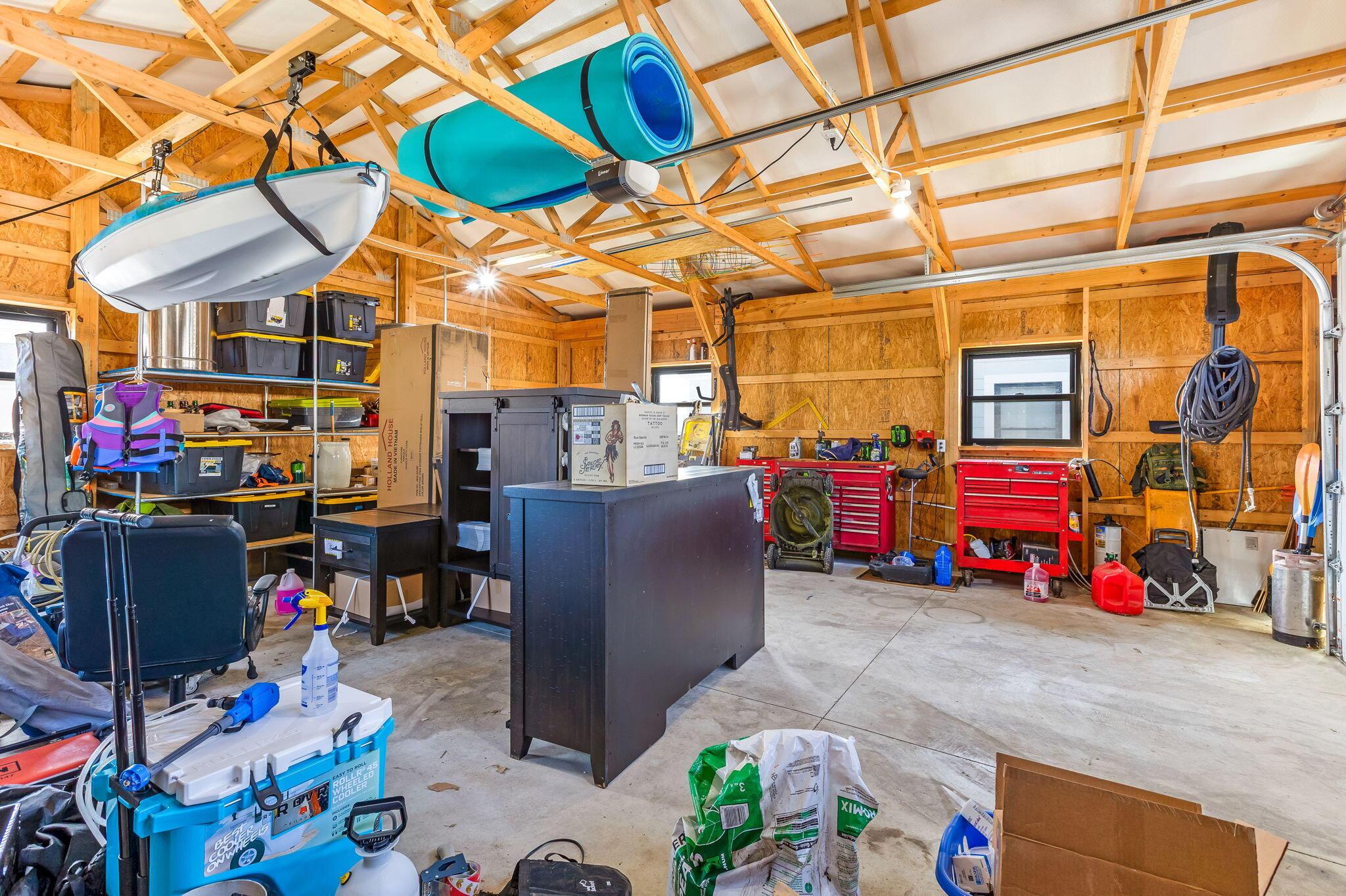 Buckeye Lake, Ohio, 43008, United States, 3 Bedrooms Bedrooms, ,3 BathroomsBathrooms,Residential,For Sale,1975089