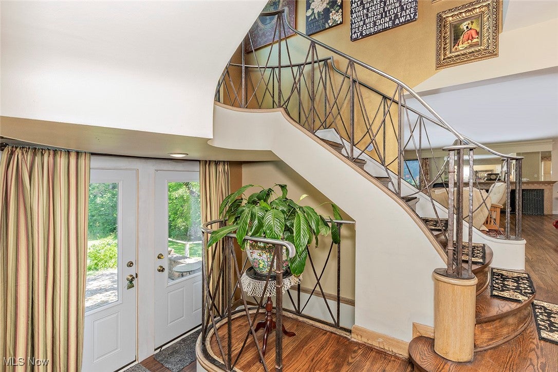 Brecksville, Ohio, 44141, United States, 5 Bedrooms Bedrooms, ,5 BathroomsBathrooms,Residential,For Sale,1979228