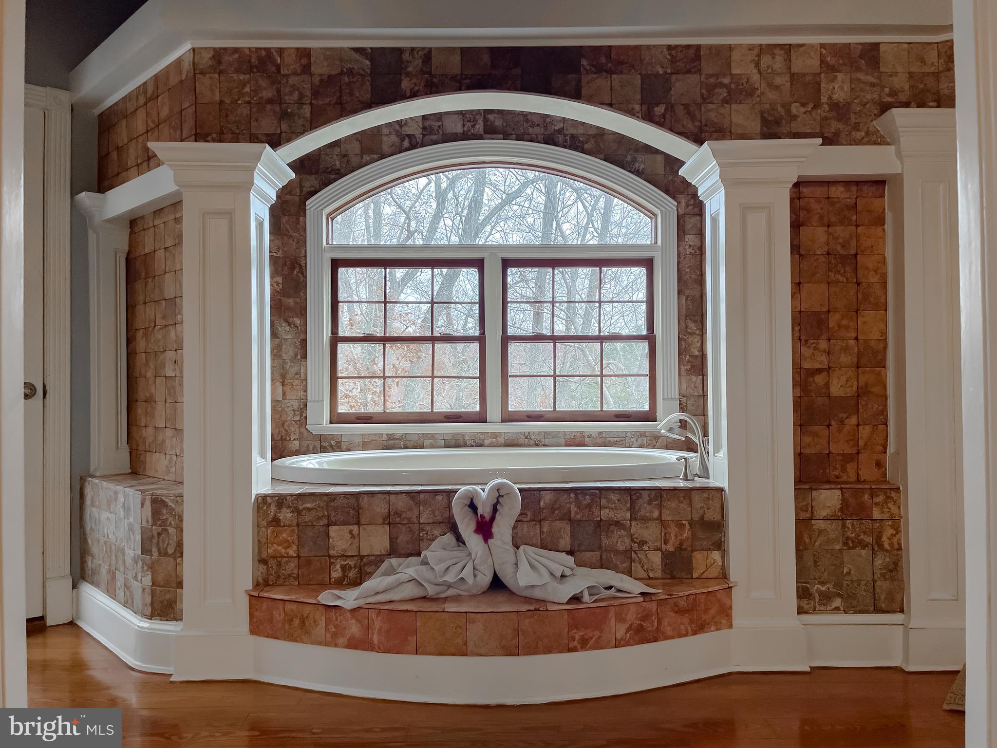 Hollywood, Maryland, 20636, United States, 4 Bedrooms Bedrooms, ,3 BathroomsBathrooms,Residential,For Sale,1995114