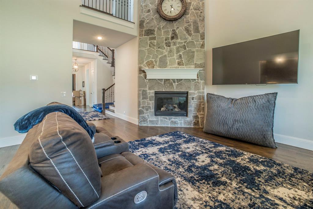 Prosper, Texas, 75078, United States, 5 Bedrooms Bedrooms, ,6 BathroomsBathrooms,Residential,For Sale,1976128