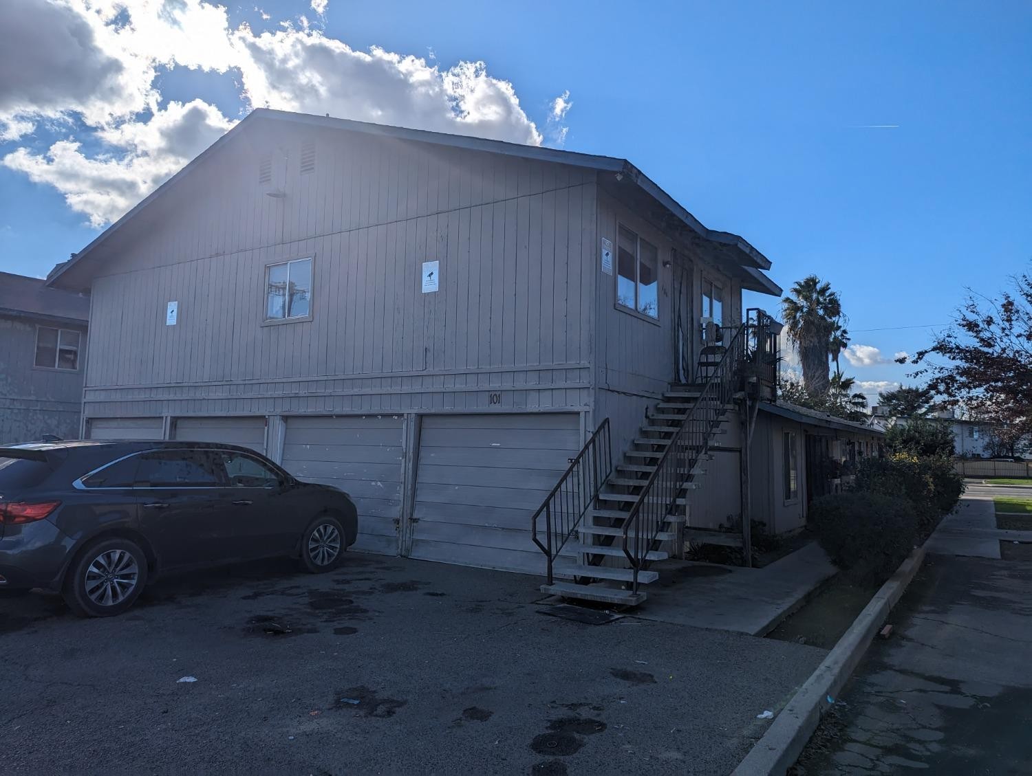 Sanger, California, 93657, United States, 11 Bedrooms Bedrooms, ,4 BathroomsBathrooms,Residential,For Sale,1927962