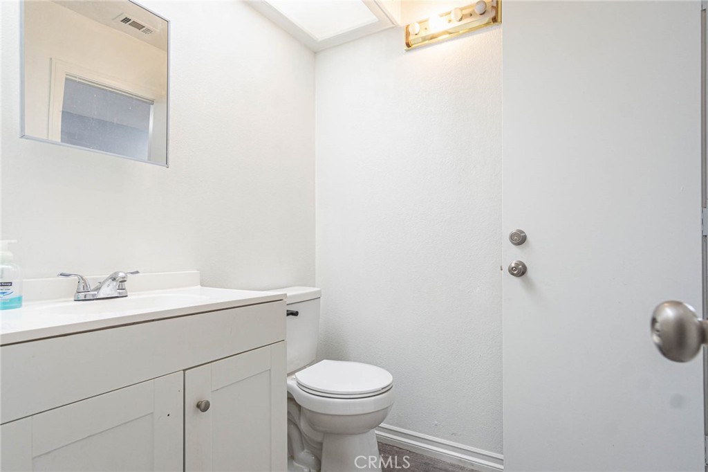 Apple Valley, California, 92308, United States, 4 Bedrooms Bedrooms, ,3 BathroomsBathrooms,Residential,For Sale,2038971