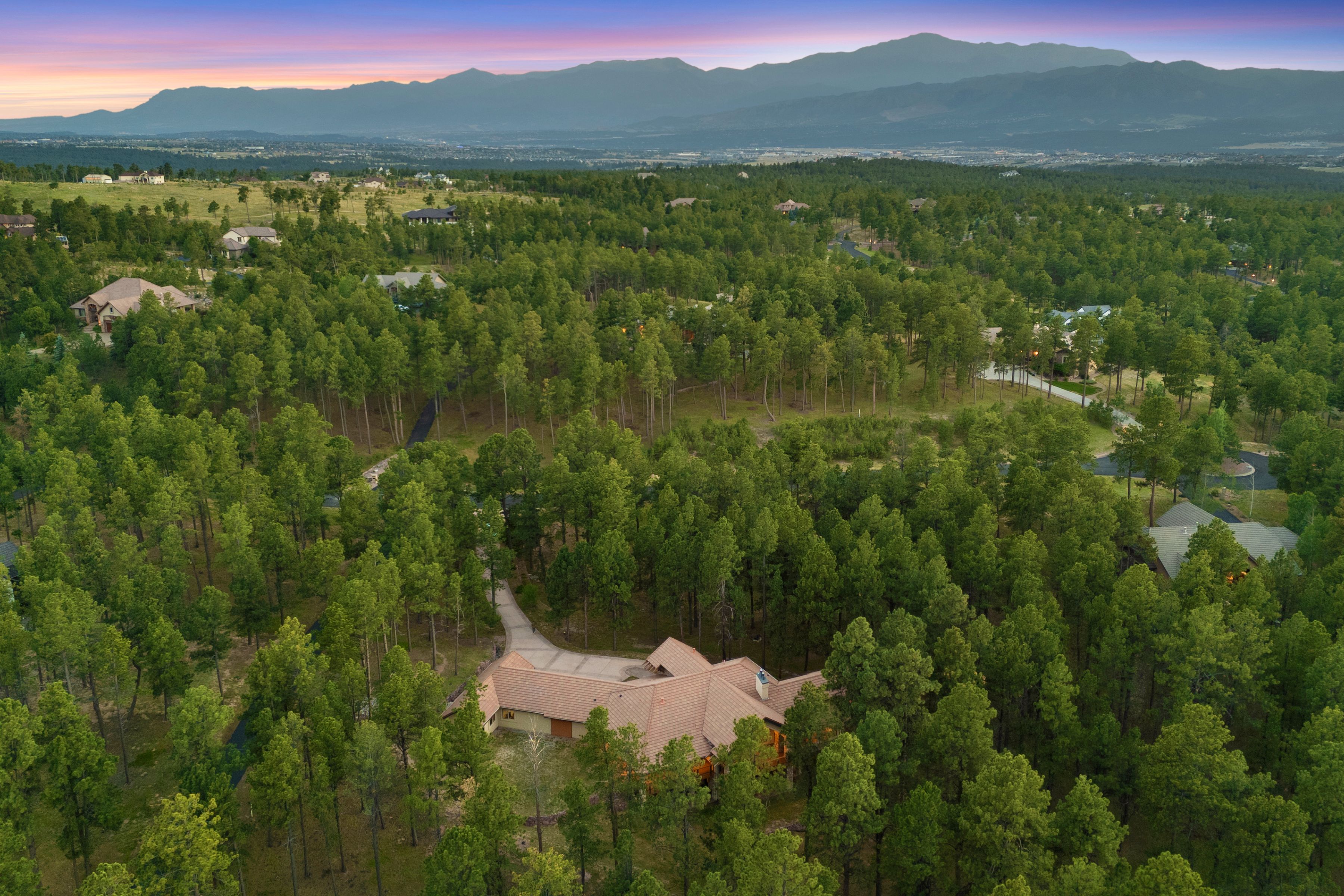  Captivating Mountain Modern in Cathedral Pines - 物件實景