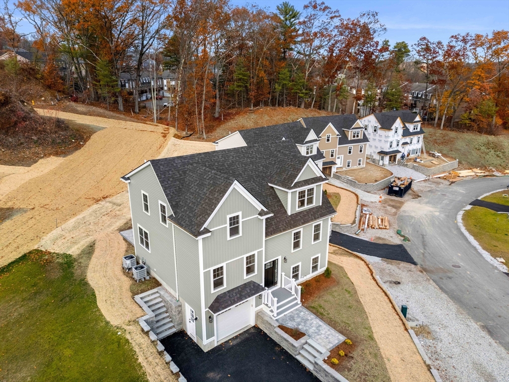 Haverhill, Massachusetts, 01830, United States, 4 Bedrooms Bedrooms, ,4 BathroomsBathrooms,Residential,For Sale,1993462