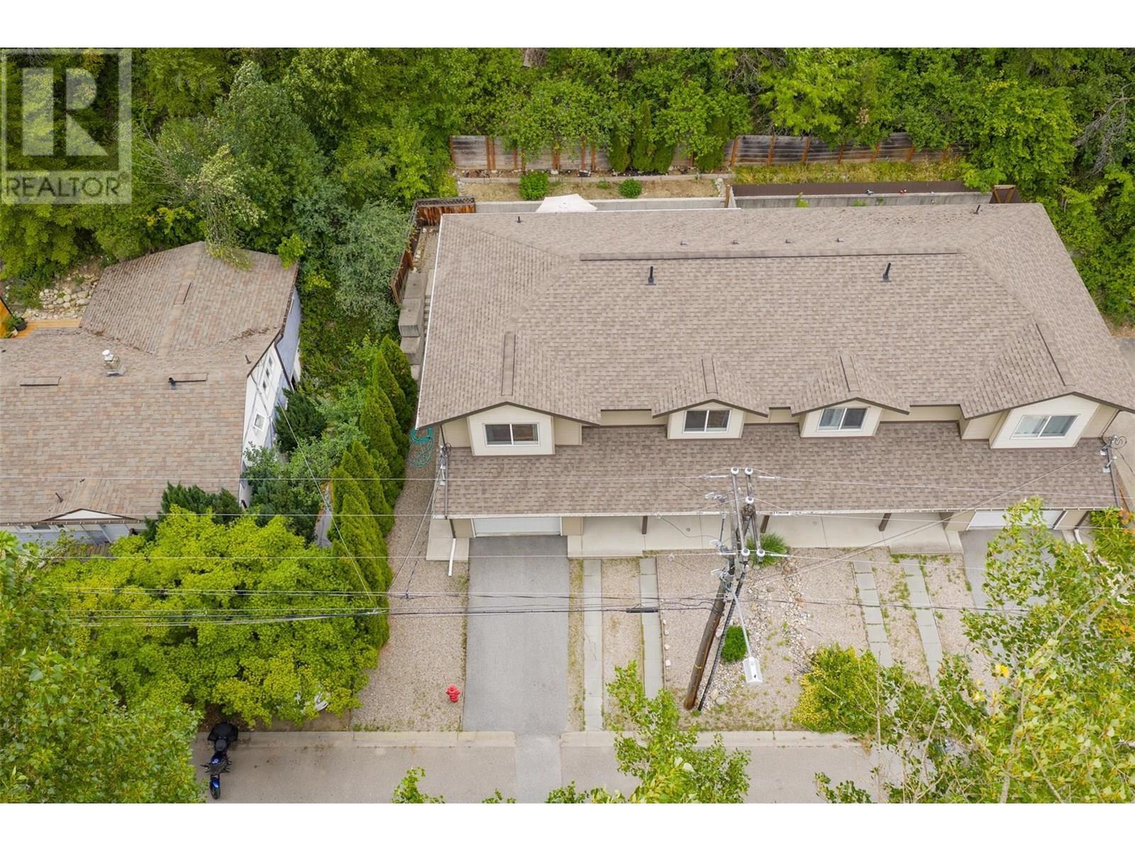 CASTLEGAR, British Columbia, V1N 1J7, CA, 3 Bedrooms Bedrooms, ,2 BathroomsBathrooms,Residential,For Sale,1913084