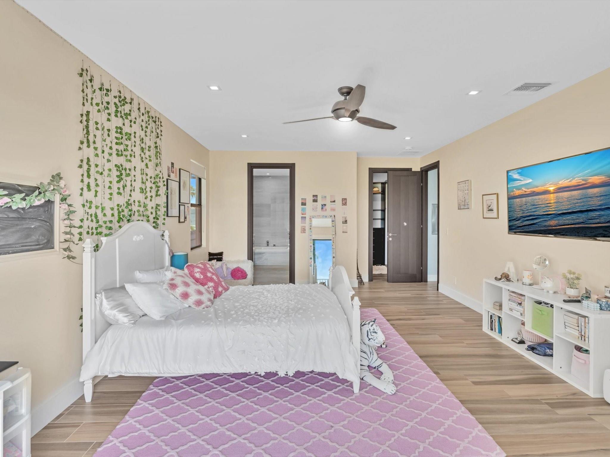 Fort Lauderdale, Florida, 33308, United States, 7 Bedrooms Bedrooms, ,8 BathroomsBathrooms,Residential,For Sale,1776092