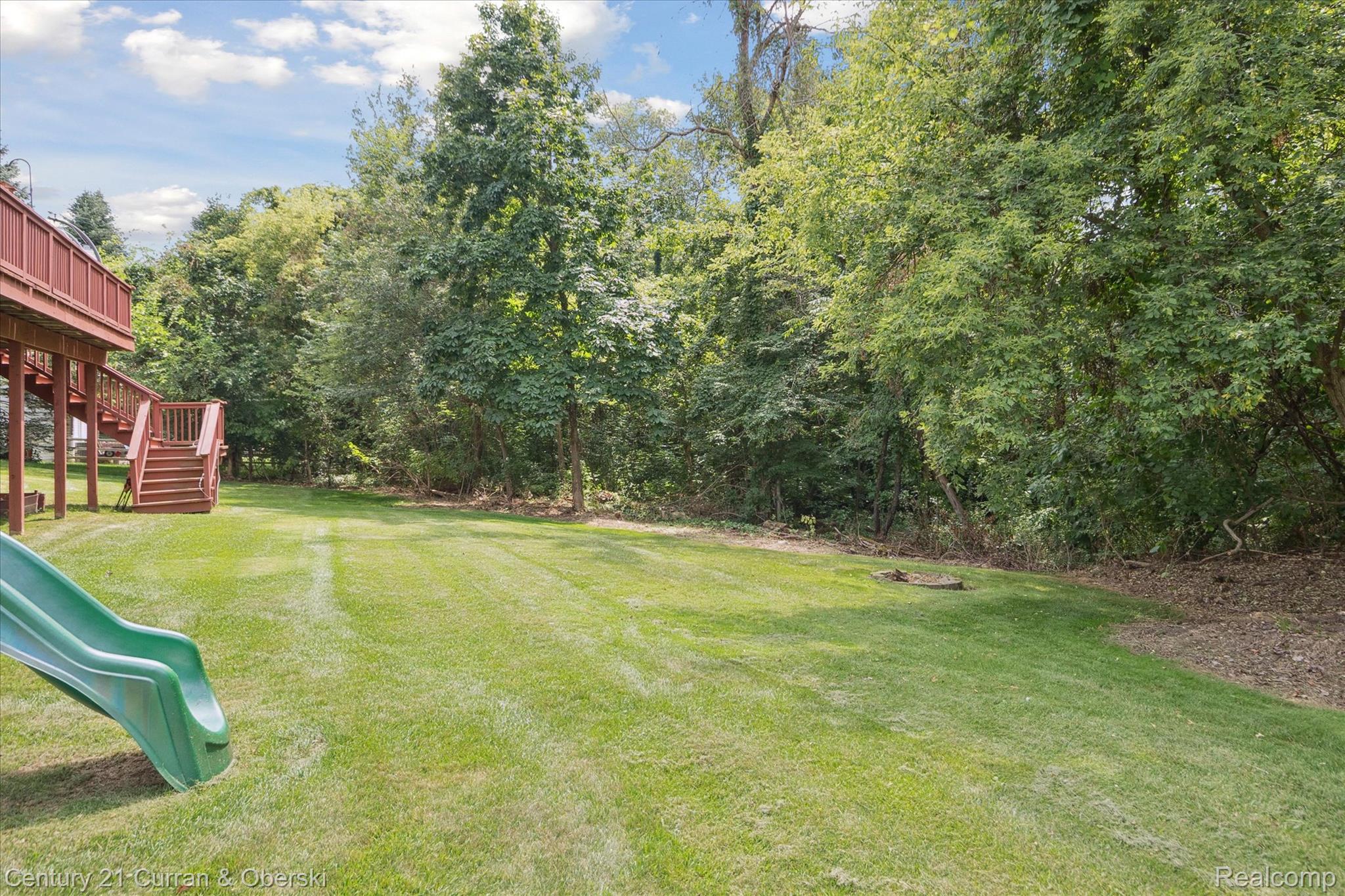 Commerce Charter Township, Michigan, 48382, United States, 4 Bedrooms Bedrooms, ,4 BathroomsBathrooms,Residential,For Sale,1916124