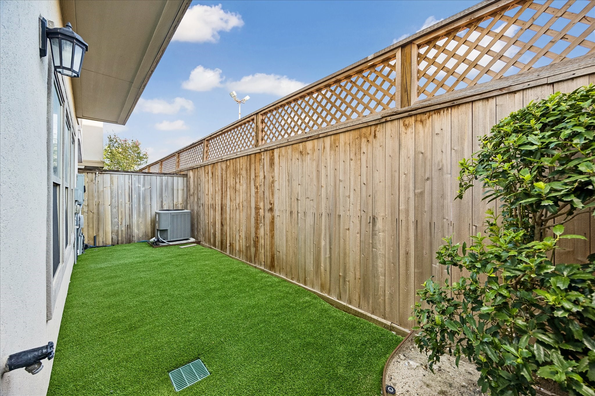  8306 Ginger Oak Street - 物件實景
