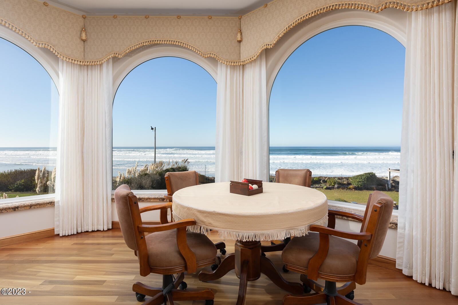 3775 Hwy 101 N, Yachats, Oregon, 97498, United States, 4 Bedrooms Bedrooms, ,6 BathroomsBathrooms,Residential,For Sale,3775 Hwy 101 N,1431474