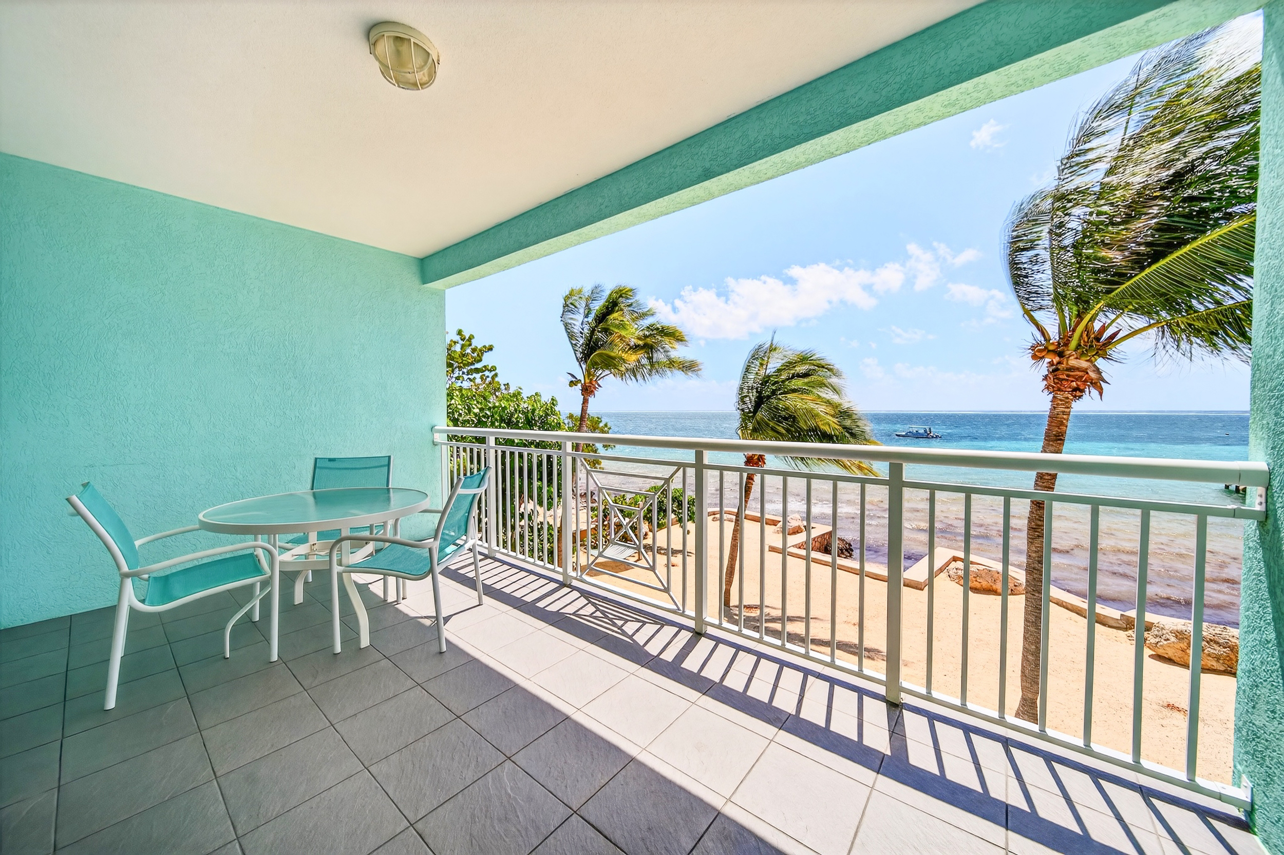  Compass Point 205 - One Bedroom - 物件實景