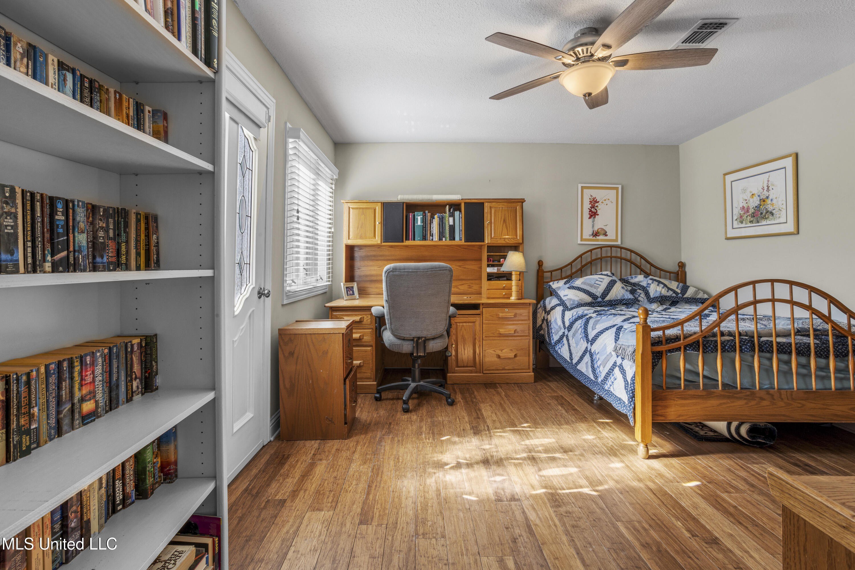 Gulfport, Mississippi, 39507, United States, 4 Bedrooms Bedrooms, ,4 BathroomsBathrooms,Residential,For Sale,1974539