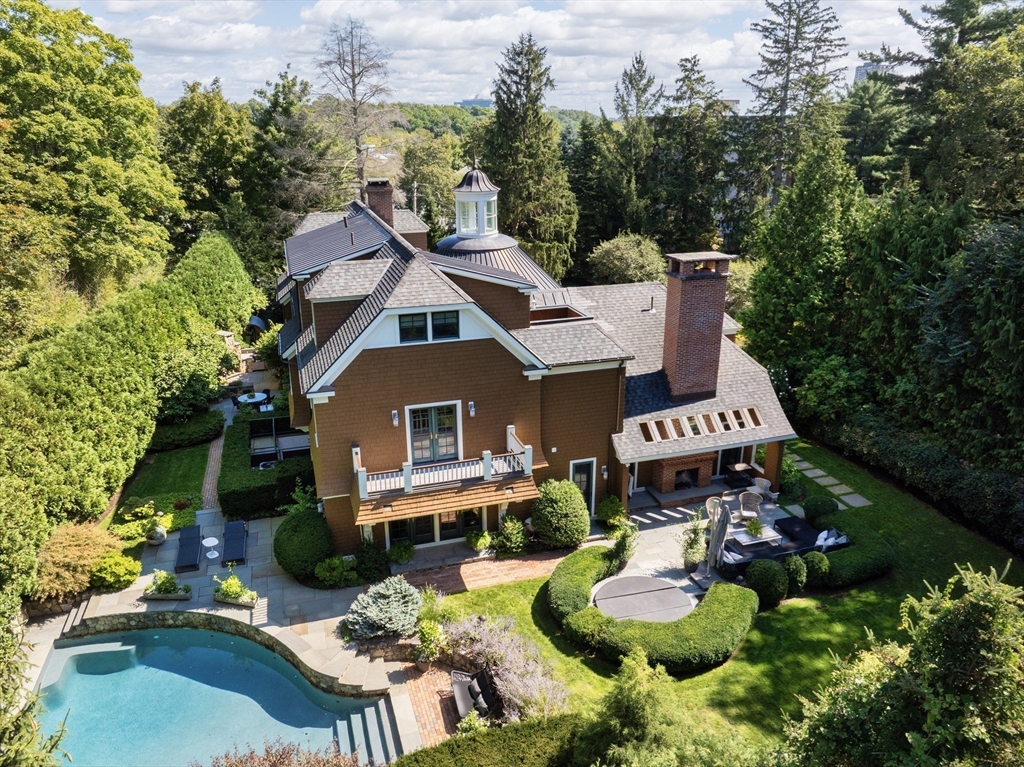 Brookline, Massachusetts, 02445, United States, 6 Bedrooms Bedrooms, ,8 BathroomsBathrooms,Residential,For Sale,1951520