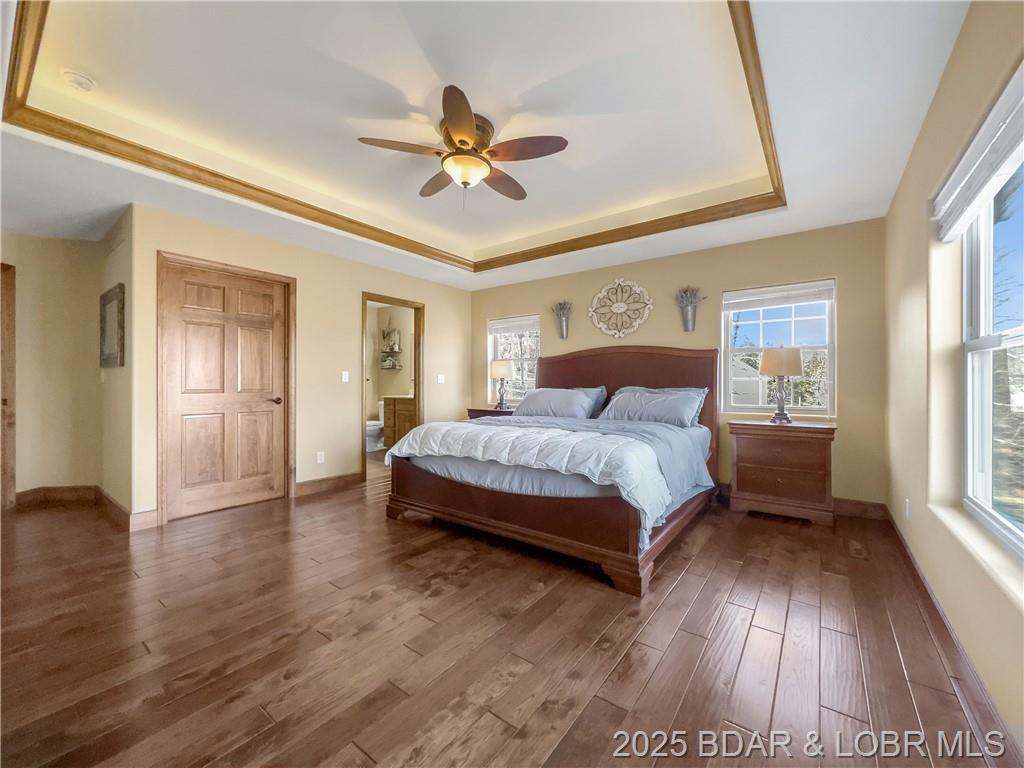 Camdenton, Missouri, 65020, United States, 4 Bedrooms Bedrooms, ,4 BathroomsBathrooms,Residential,For Sale,1805220