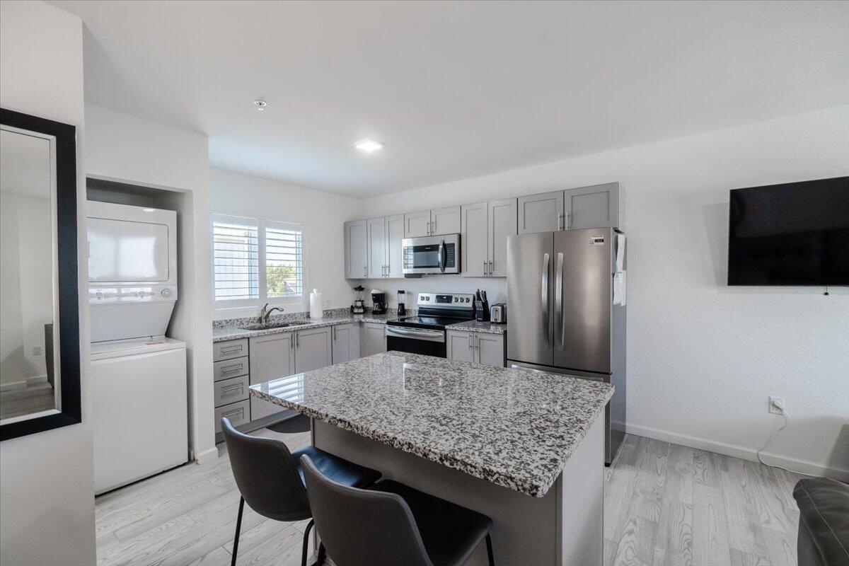MARATHON, Florida, 33050, United States, 1 Bedroom Bedrooms, ,2 BathroomsBathrooms,Residential,For Sale,1906837