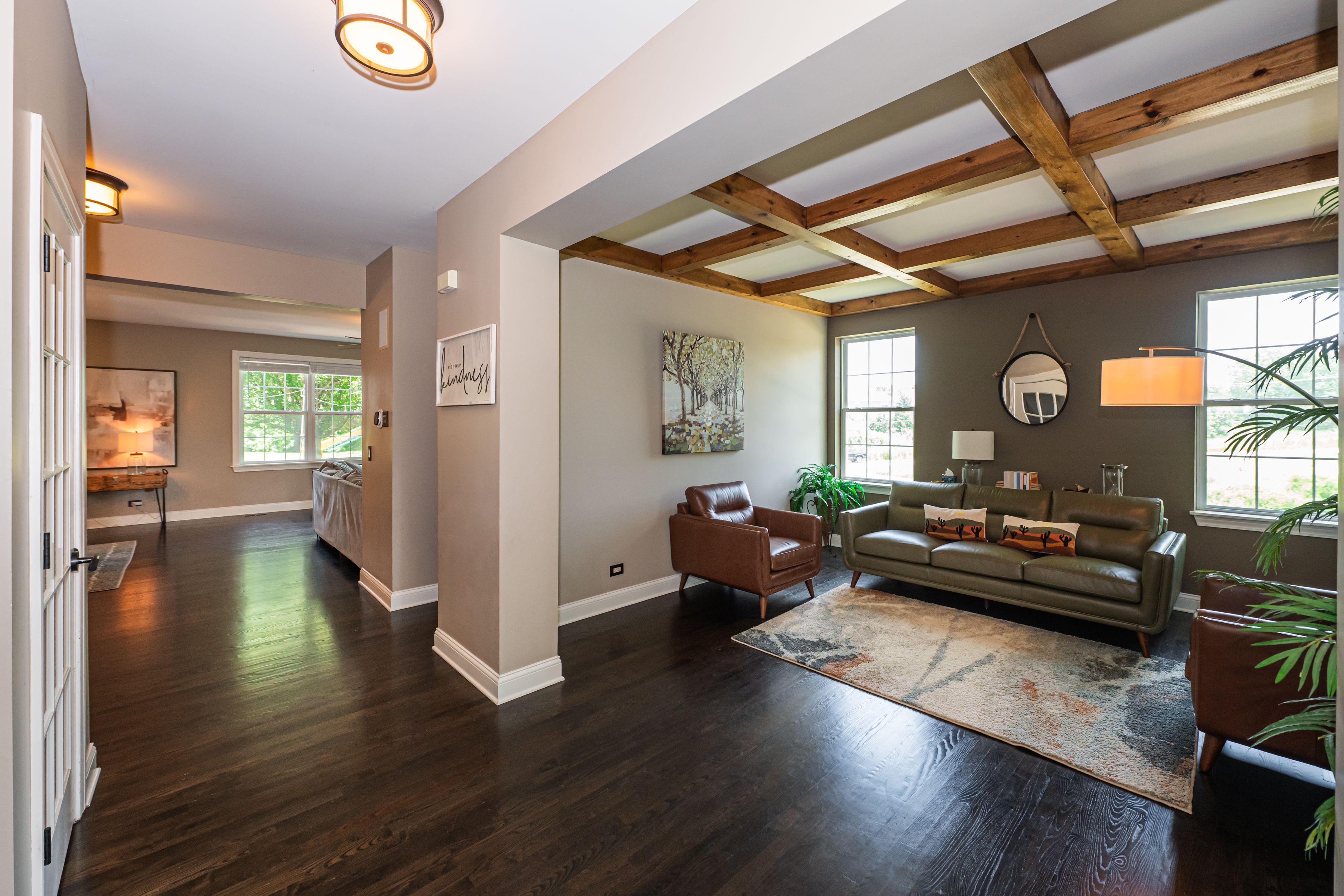  Exceptional Craftsmanship, Timeless Elegance, and Luxurious Living Throughout - 物件實景