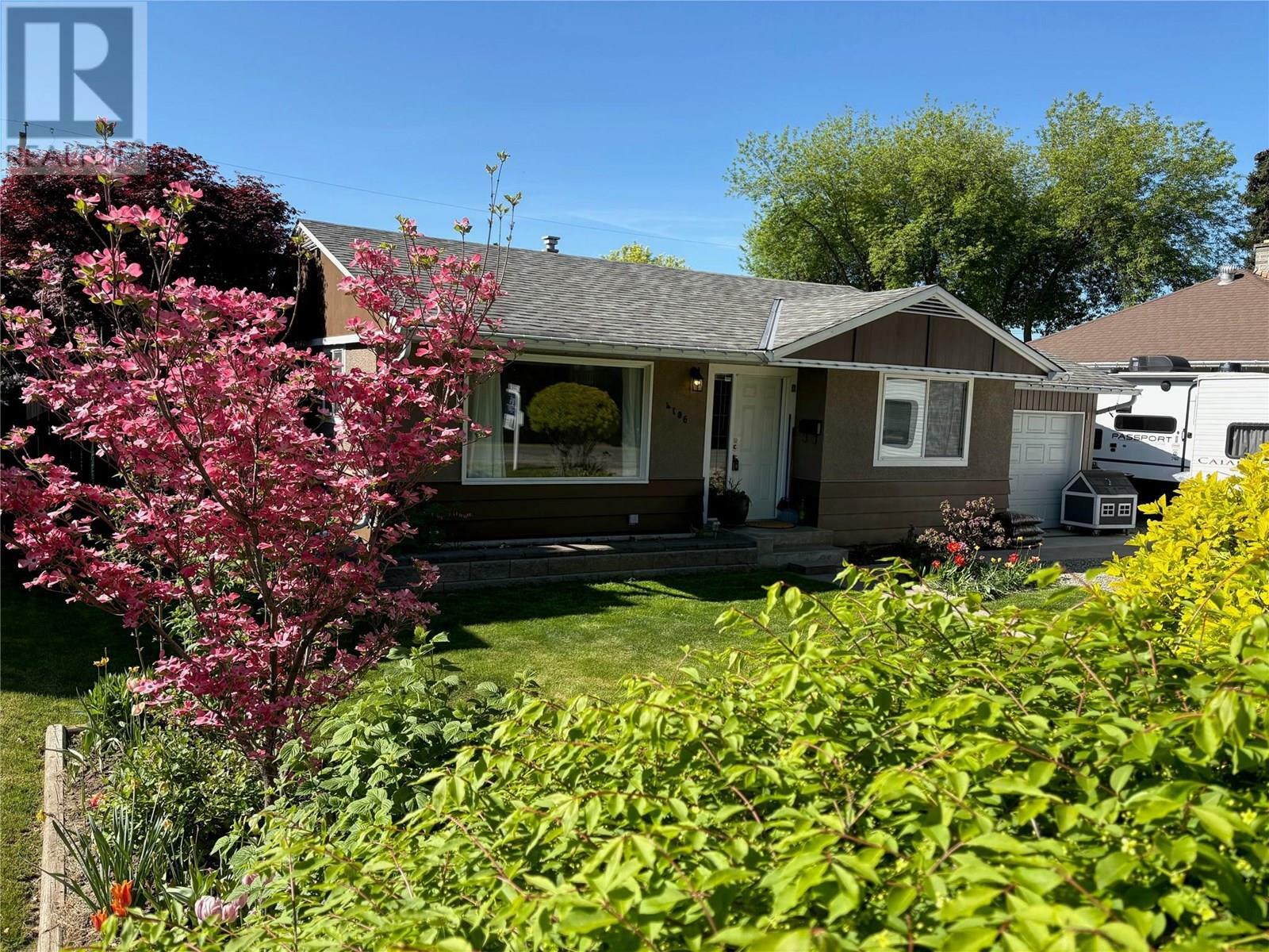 VERNON, British Columbia, V1T 1X5, CA, 2 Bedrooms Bedrooms, ,1 BathroomBathrooms,Residential,For Sale,1837289