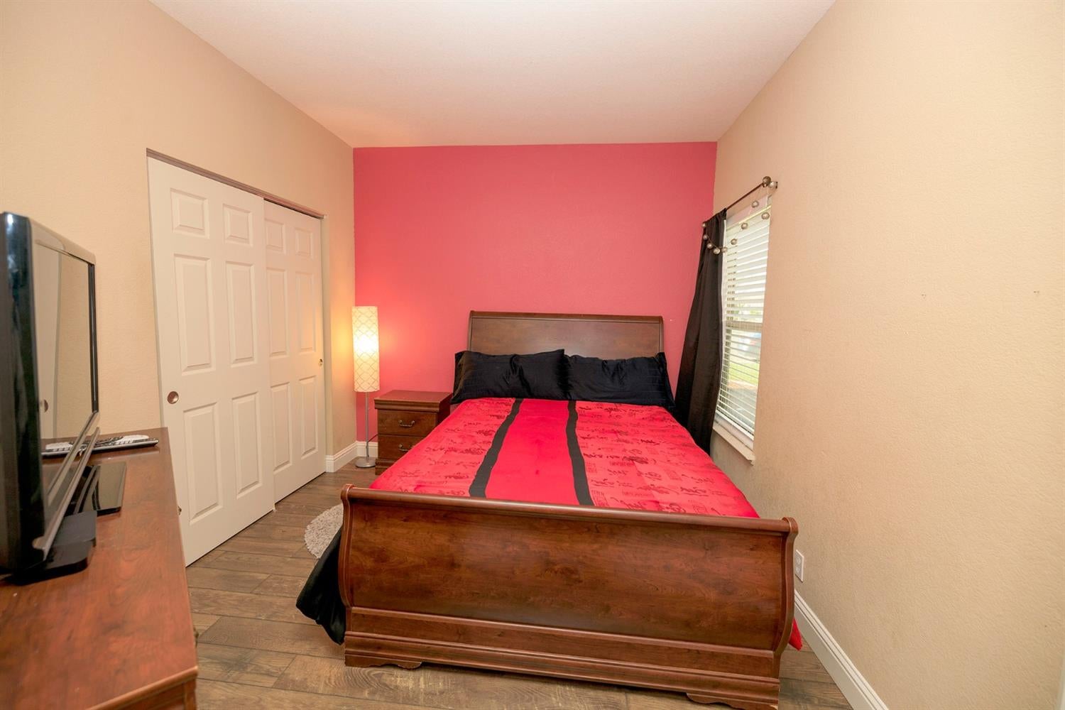 Tracy, California, 95376, United States, 4 Bedrooms Bedrooms, ,3 BathroomsBathrooms,Residential,For Sale,1980511