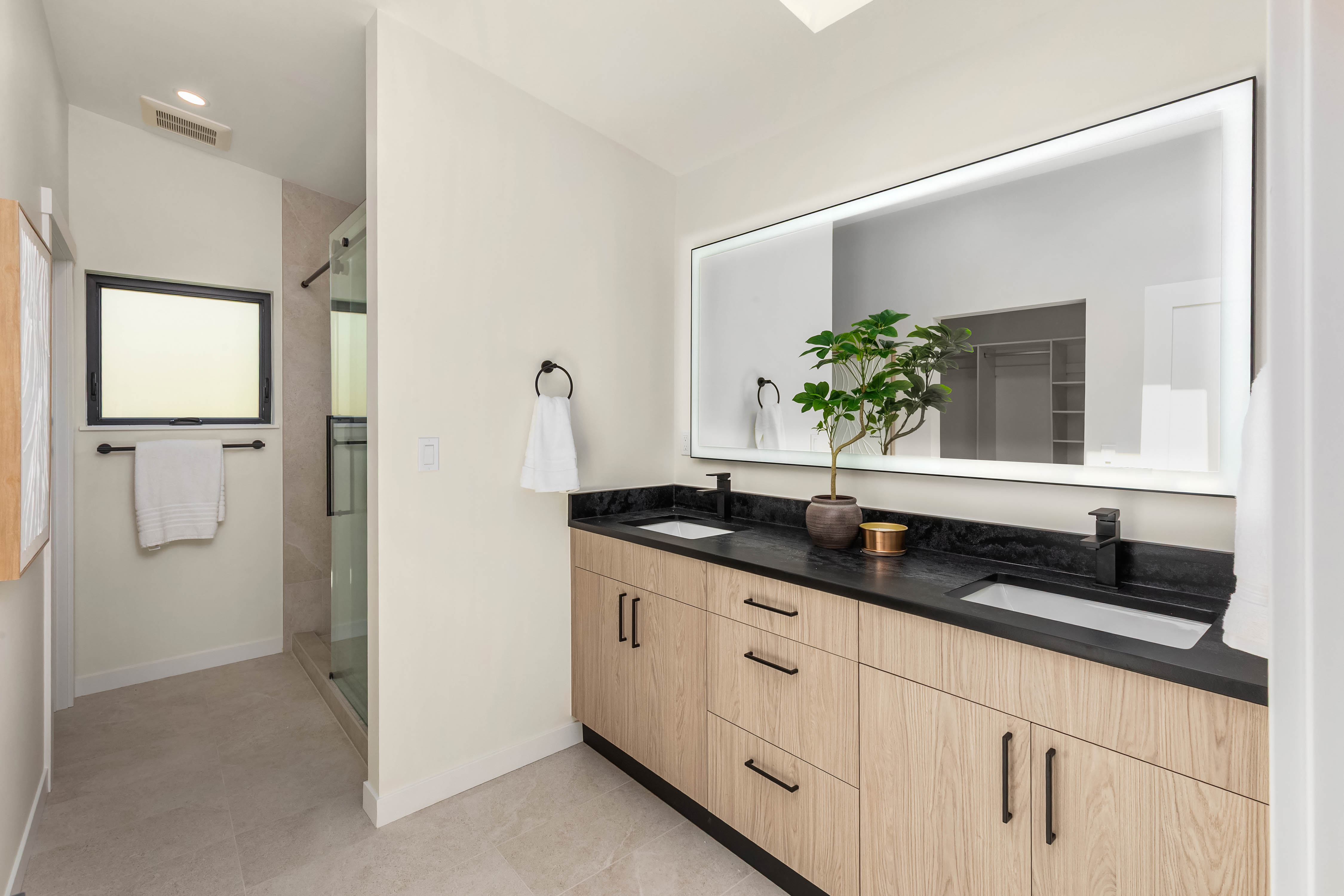  20825 SE 202nd St, Renton, WA 98058 - 物件實景