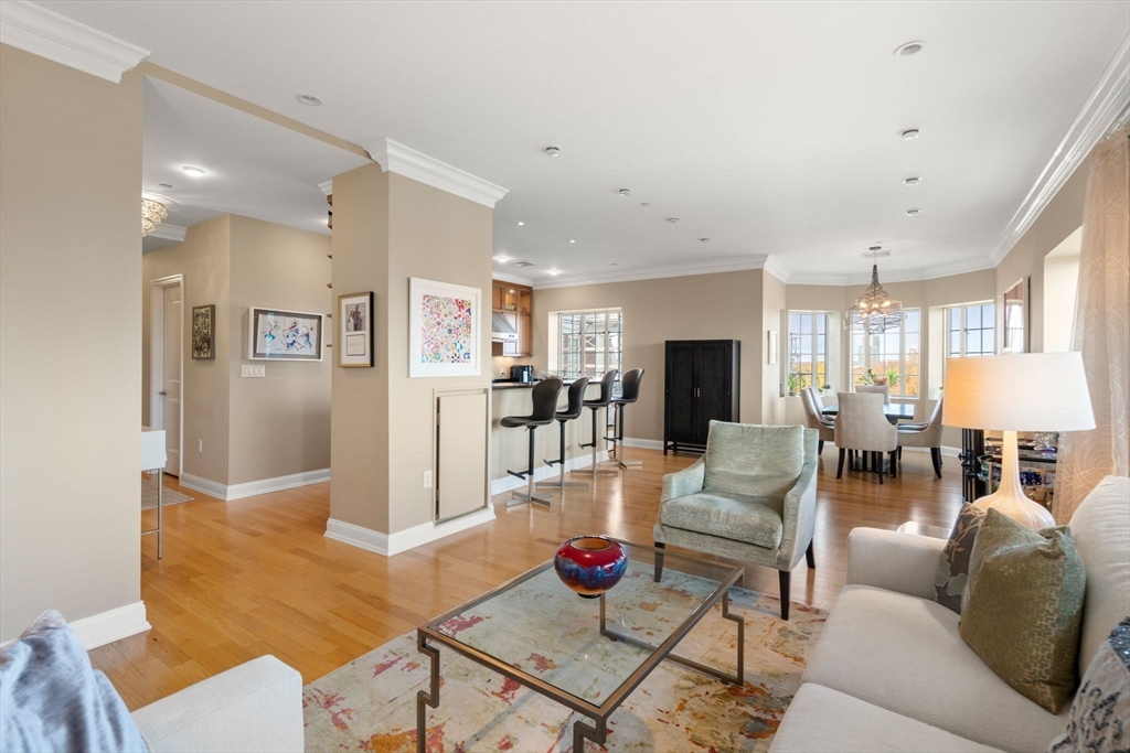 Brookline, Massachusetts, 02446, United States, 3 Bedrooms Bedrooms, ,3 BathroomsBathrooms,Residential,For Sale,1991911