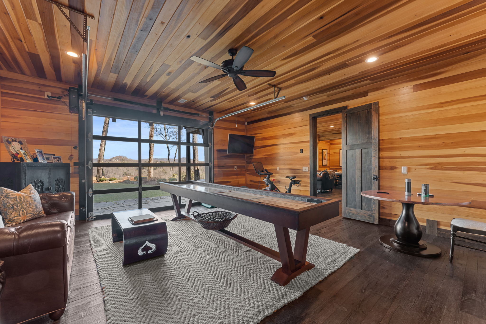  345 Center Ridge Road - 物件實景