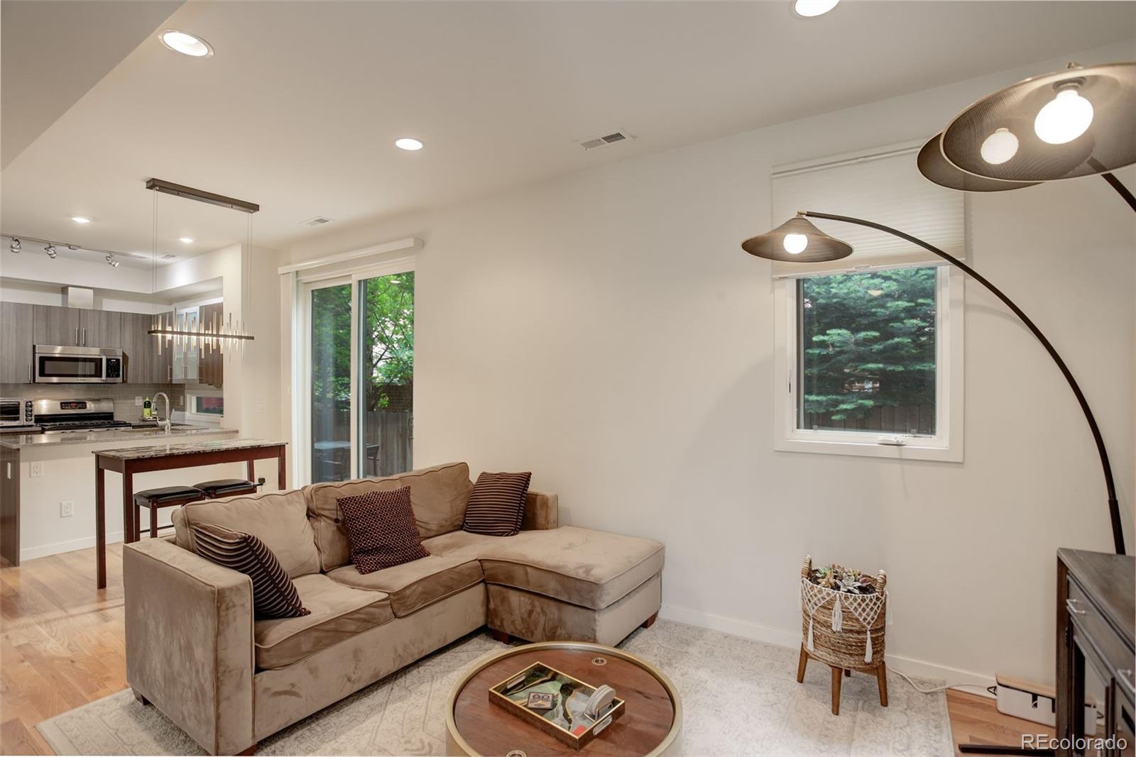 Denver, Colorado, 80205, United States, 2 Bedrooms Bedrooms, ,1 BathroomBathrooms,Residential,For Sale,1849000