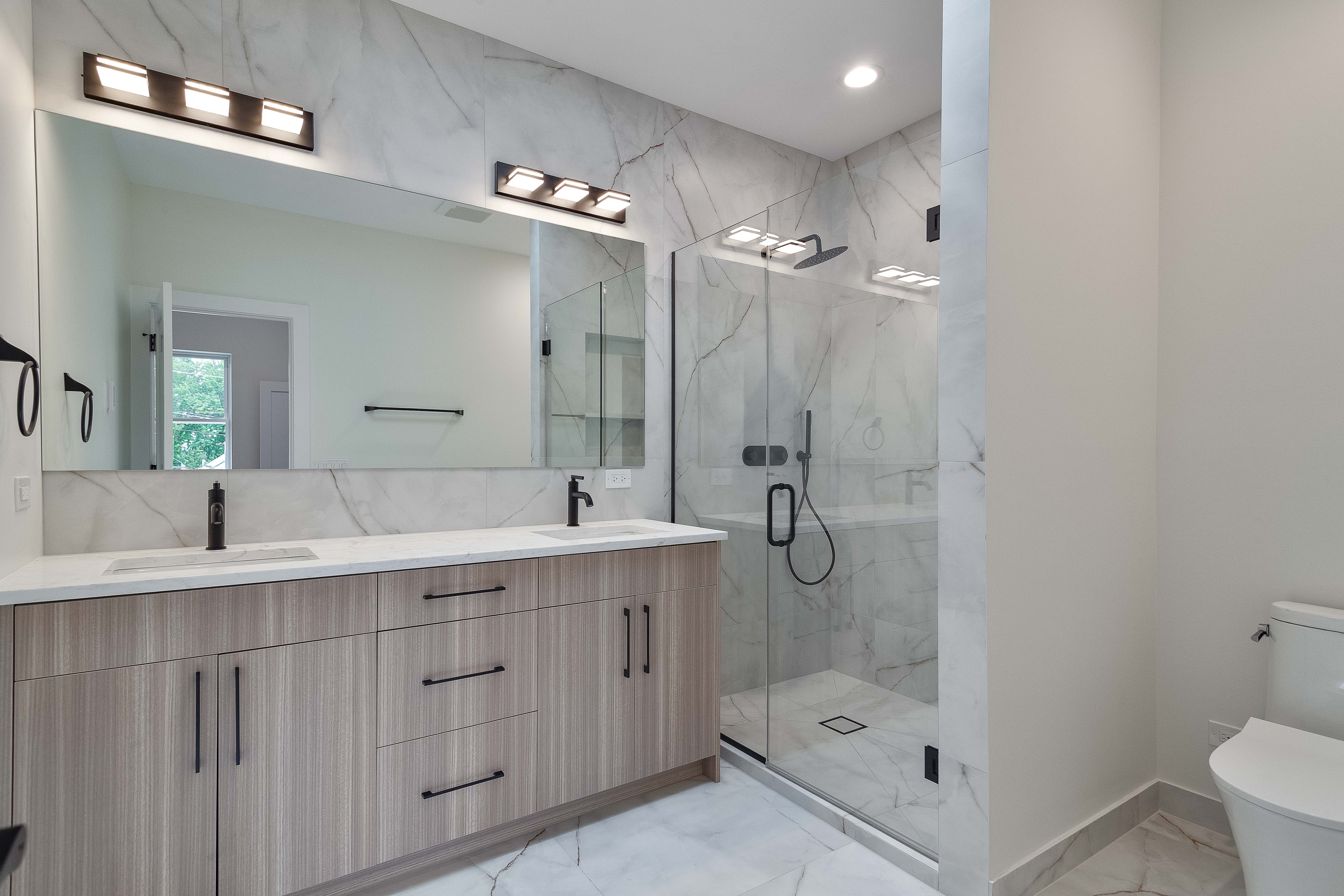  Impeccable 4 Bedroom, 3.1 Bath New Construction Single-family Home - 物件實景