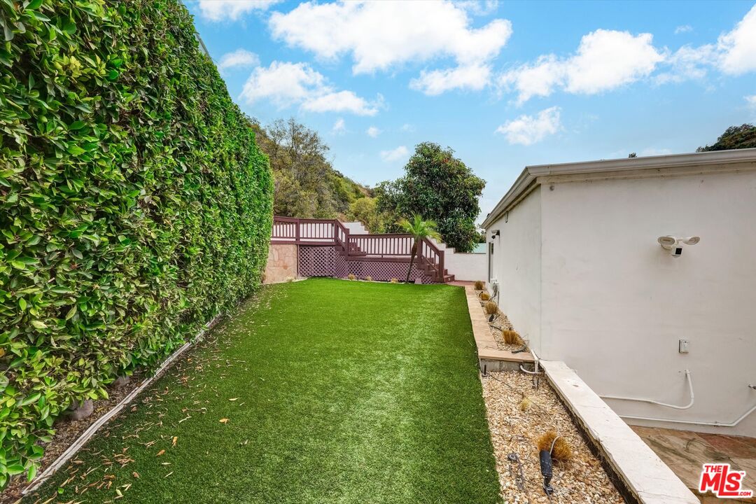 Beverly Hills, California, 90210, United States, 8 Bedrooms Bedrooms, ,3 BathroomsBathrooms,Residential,For Sale,1916732