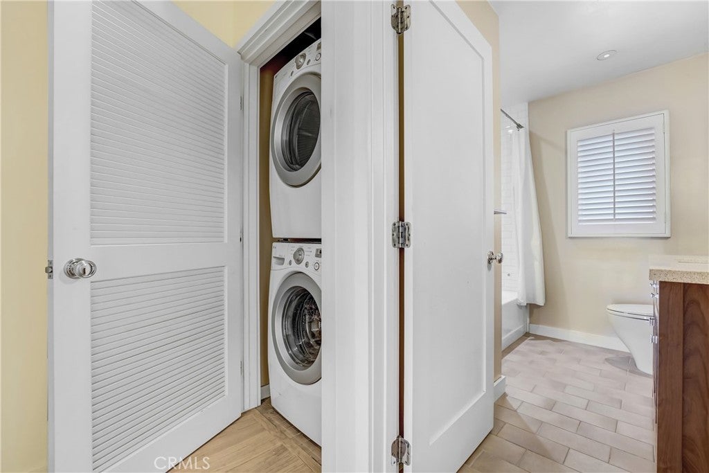 Pasadena, California, 91106, United States, 1 Bedroom Bedrooms, ,1 BathroomBathrooms,Residential,For Sale,1942296