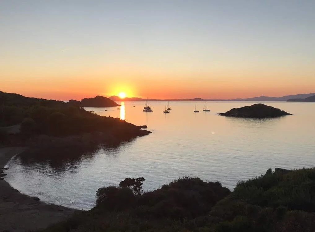 Hyères, Provence-Alpes-Côte d’Azur, 83400, FR, 5 Bedrooms Bedrooms, ,4 BathroomsBathrooms,Residential,For Sale,1627572