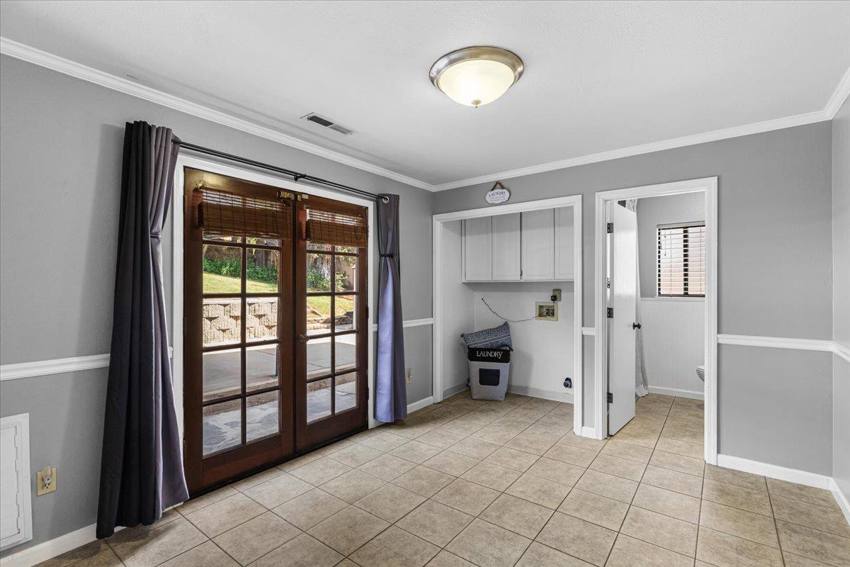 Oakdale, California, 95361, United States, 3 Bedrooms Bedrooms, ,3 BathroomsBathrooms,Residential,For Sale,1923997