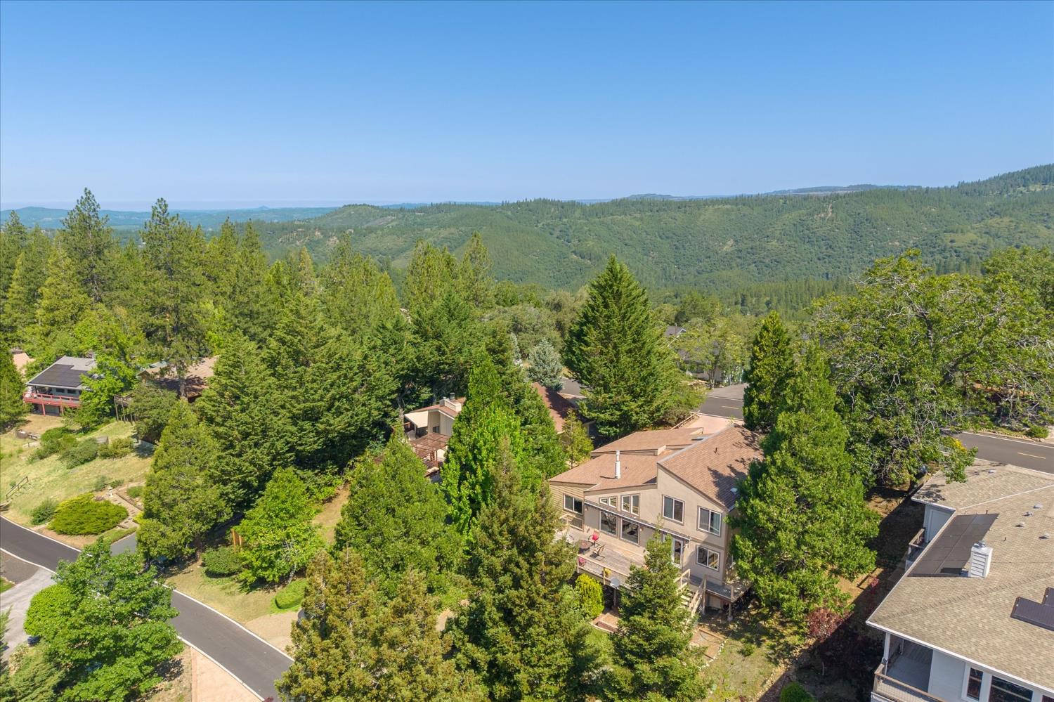 Murphys, California, 95247, United States, 3 Bedrooms Bedrooms, ,2 BathroomsBathrooms,Residential,For Sale,2048867