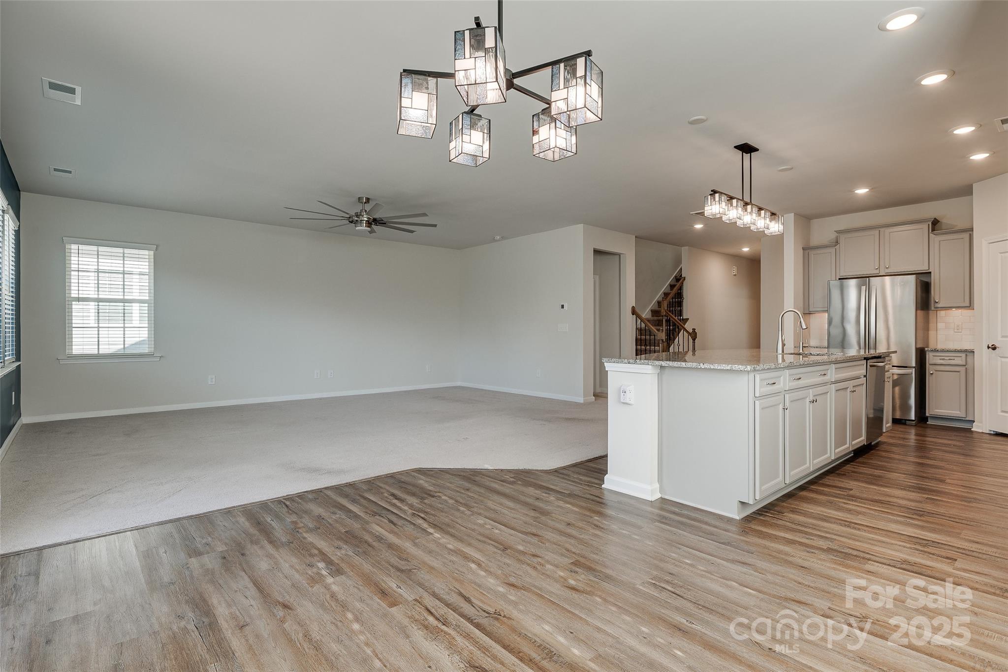 Charlotte, North Carolina, 28273, United States, 4 Bedrooms Bedrooms, ,3 BathroomsBathrooms,Residential,For Sale,1988941