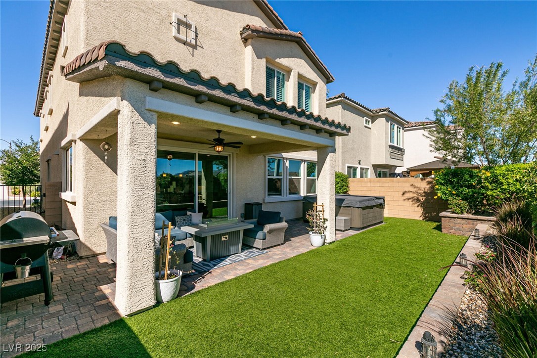 Las Vegas, Nevada, 89166, United States, 4 Bedrooms Bedrooms, ,3 BathroomsBathrooms,Residential,For Sale,1960504