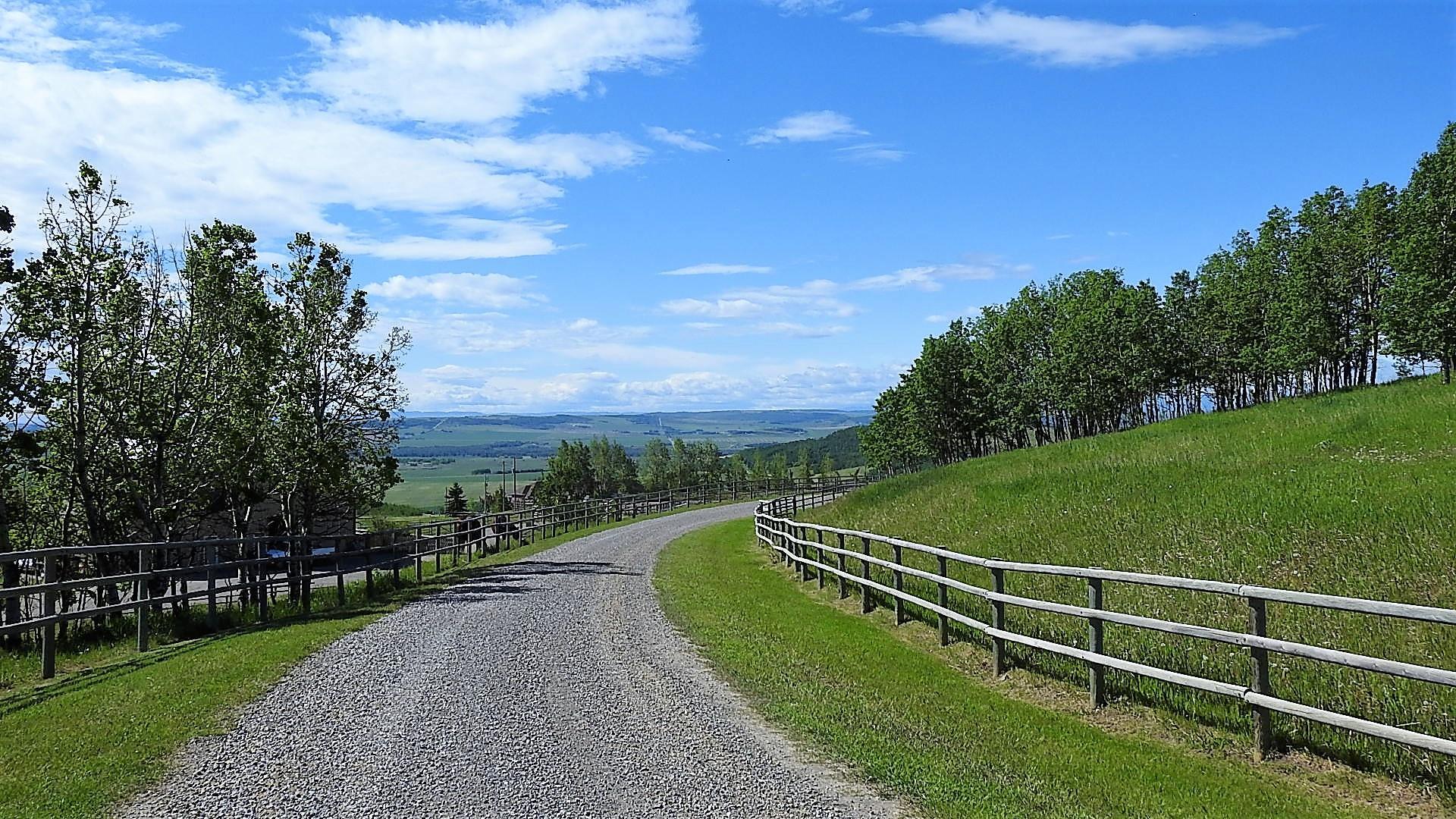 RURAL FOOTHILLS COUNTY, Alberta, T1S 4A9, CA, 3 Bedrooms Bedrooms, ,5 BathroomsBathrooms,Residential,For Sale,1838193