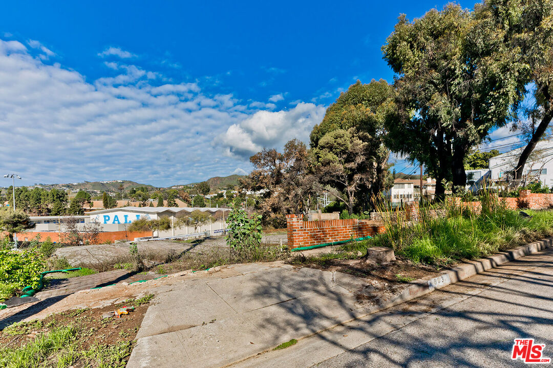 Pacific Palisades, California, 90272, United States, ,Land,For Sale,1996846