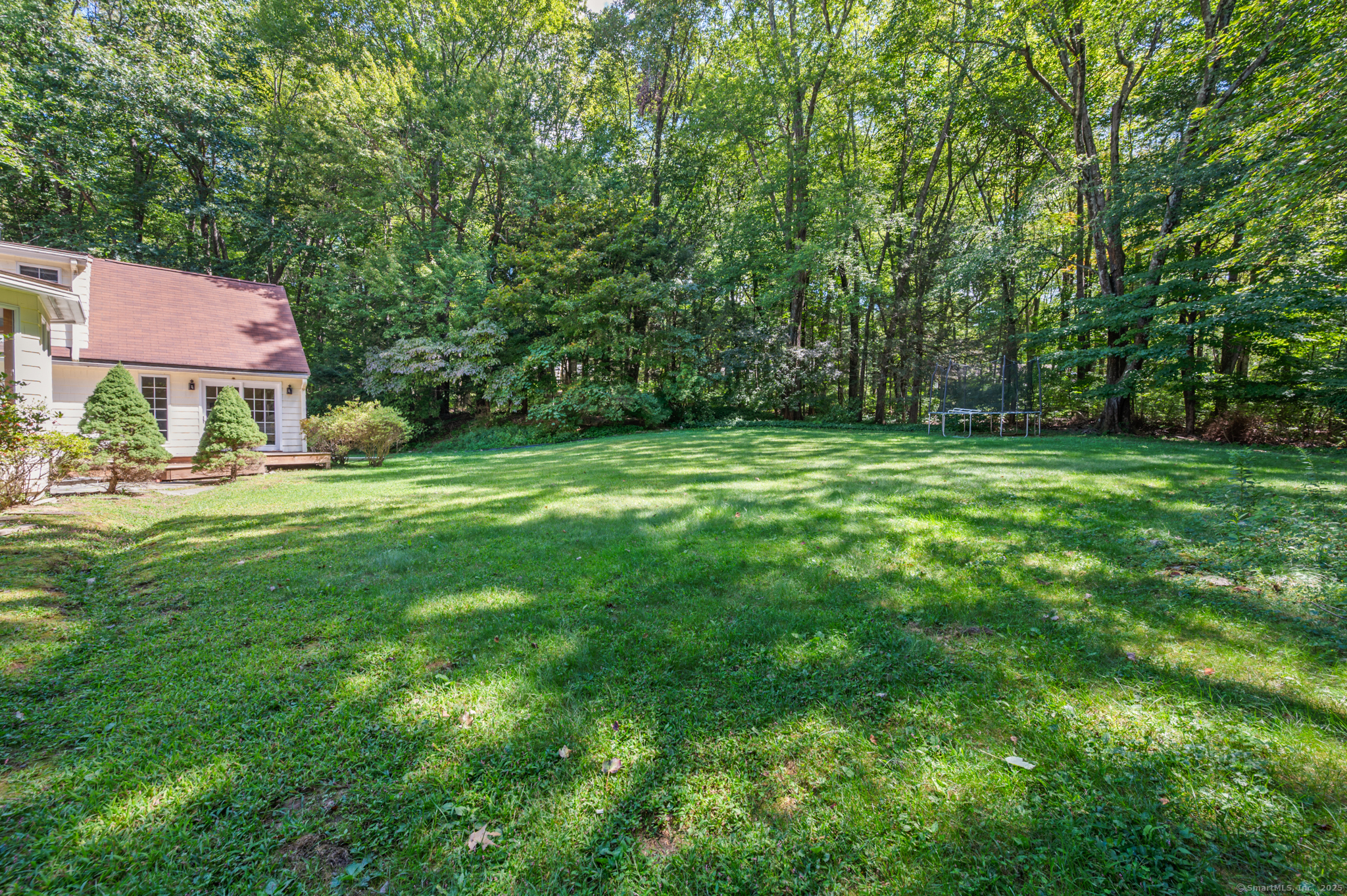 Avon, Connecticut, 06001, United States, 5 Bedrooms Bedrooms, ,5 BathroomsBathrooms,Residential,For Sale,1942317