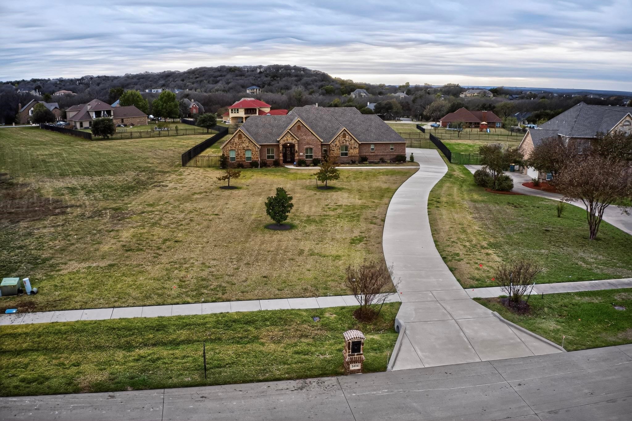 Cedar Hill, Texas, 75104, United States, 3 Bedrooms Bedrooms, ,4 BathroomsBathrooms,Residential,For Sale,1999299