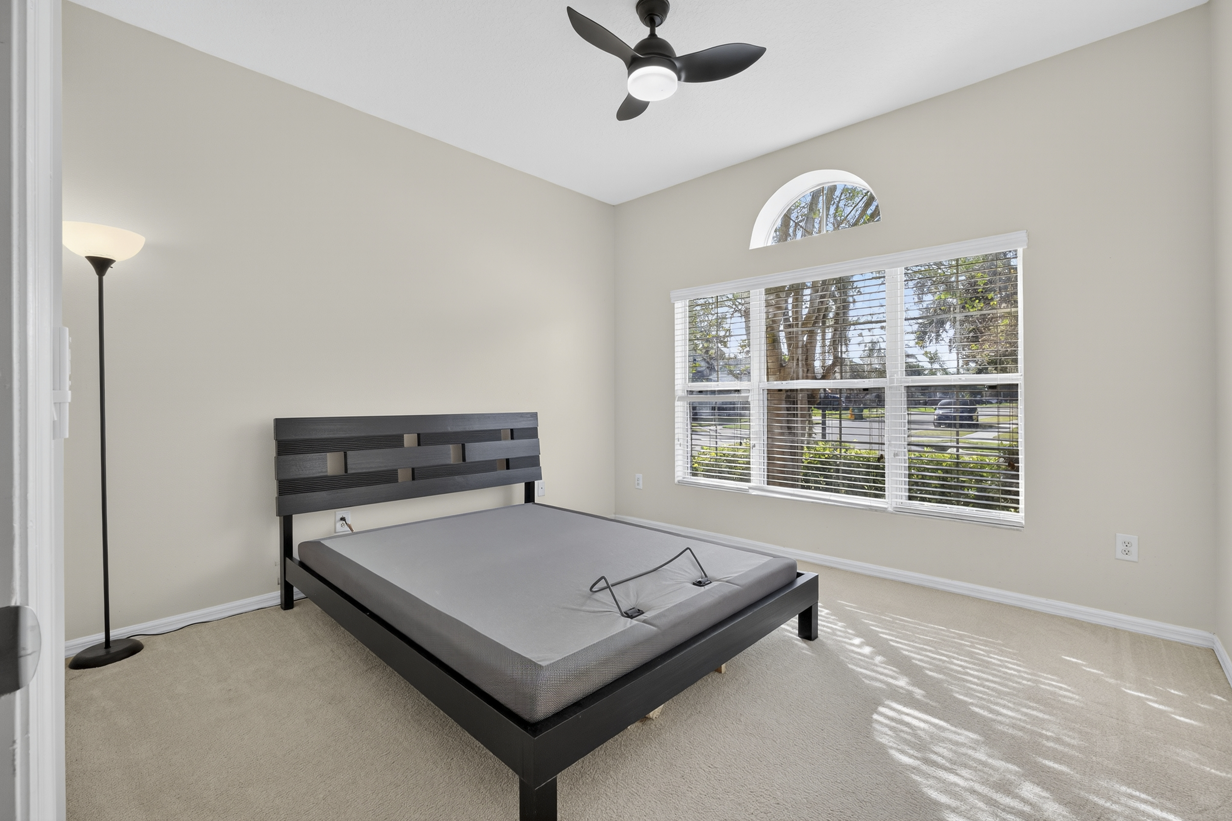 WESLEY CHAPEL, Florida, 33544, United States, 4 Bedrooms Bedrooms, ,3 BathroomsBathrooms,Residential,For Sale,1992443