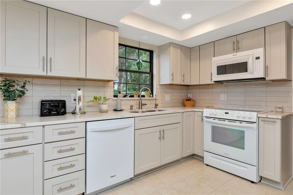 Largo, Florida, 33773, United States, 3 Bedrooms Bedrooms, ,3 BathroomsBathrooms,Residential,For Sale,1839107