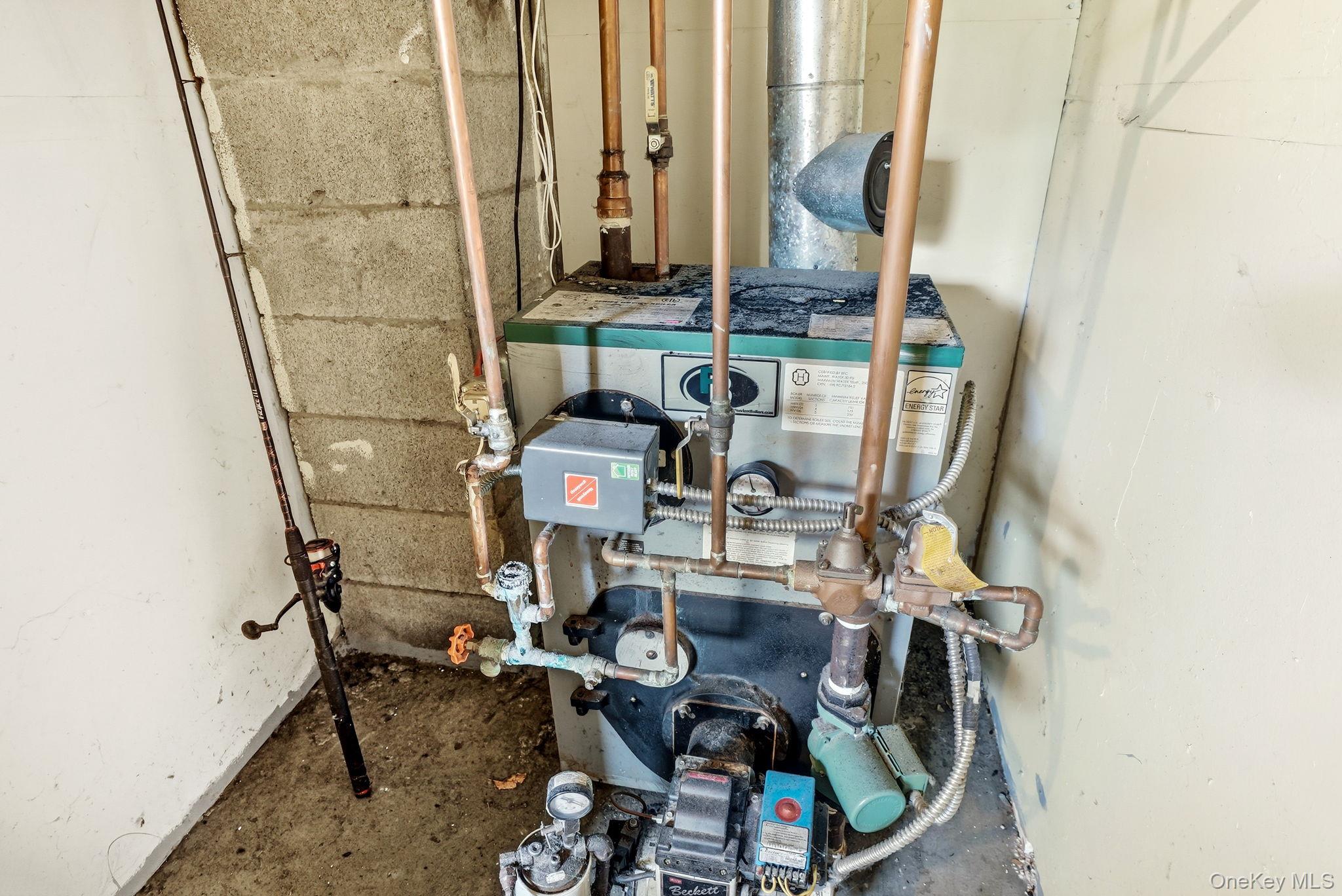 Carmel, New York, 10512, United States, 3 Bedrooms Bedrooms, ,2 BathroomsBathrooms,Residential,For Sale,2000581