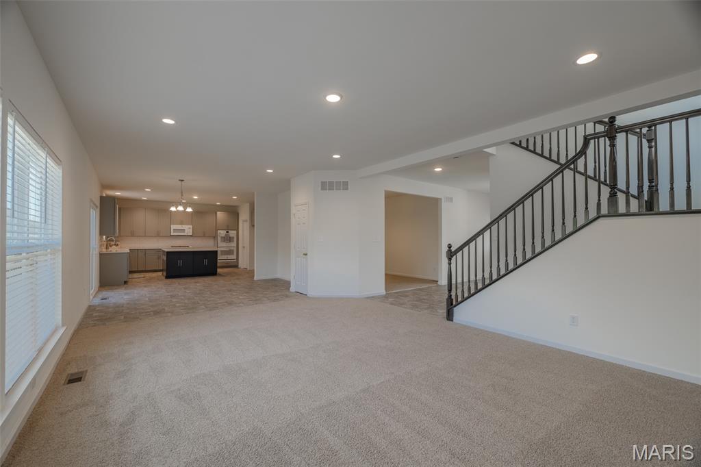 Wentzville, Missouri, 63385, United States, 4 Bedrooms Bedrooms, ,4 BathroomsBathrooms,Residential,For Sale,1948699