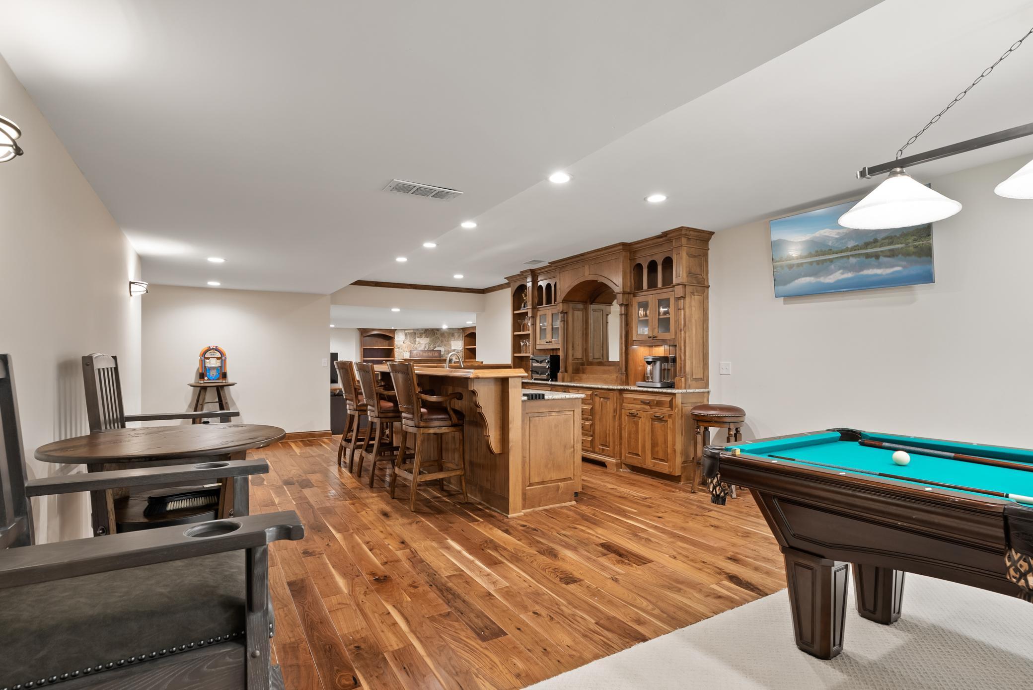 Excelsior, Minnesota, 55331, United States, 5 Bedrooms Bedrooms, ,6 BathroomsBathrooms,Residential,For Sale,1906981