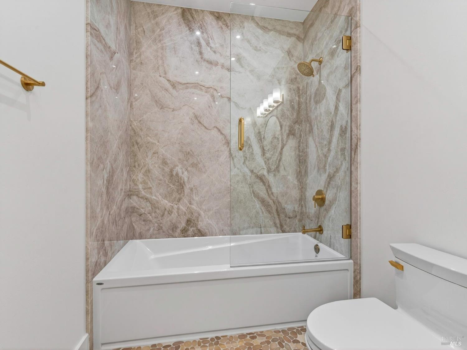 Napa, California, 94558, United States, 3 Bedrooms Bedrooms, ,5 BathroomsBathrooms,Residential,For Sale,1991102